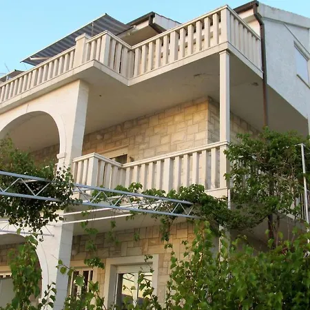 For Two Persons With Sea View In Near The Beach Apartment